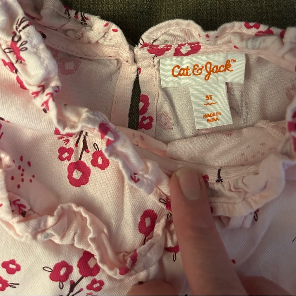 Cat & Jack/GAP Kids/Carters Kids Casual 5 Dresses/1 Romper - Size 5T - Picture 6 of 9